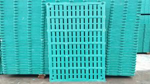 廣建復(fù)合漏糞板質(zhì)量穩(wěn)定，經(jīng)久耐用，值得信賴(lài)！
